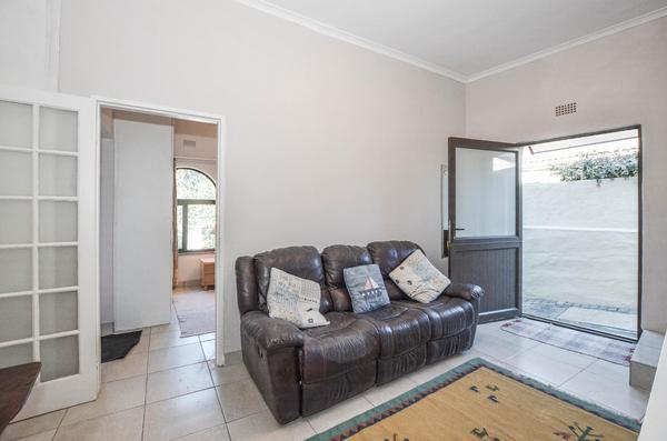 Property For Rent in Hoheizen, Bellville